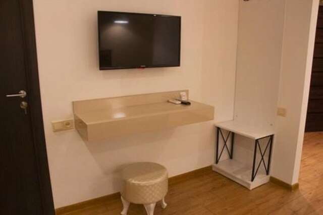 Отели типа «постель и завтрак» Garden Lounge Hotel Ереван-49